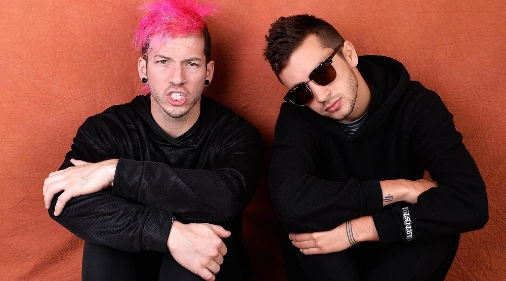     Twenty One Pilots