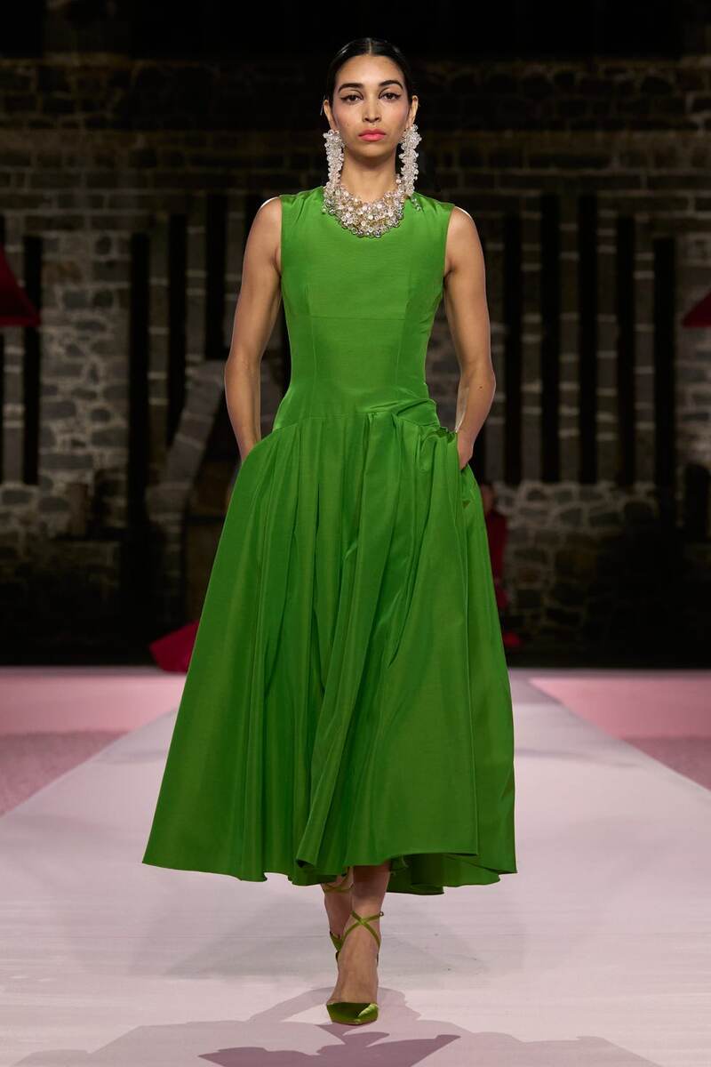 Изображение взято из открытого источника по адресу: gorunway.com Автор: Filippo Fior