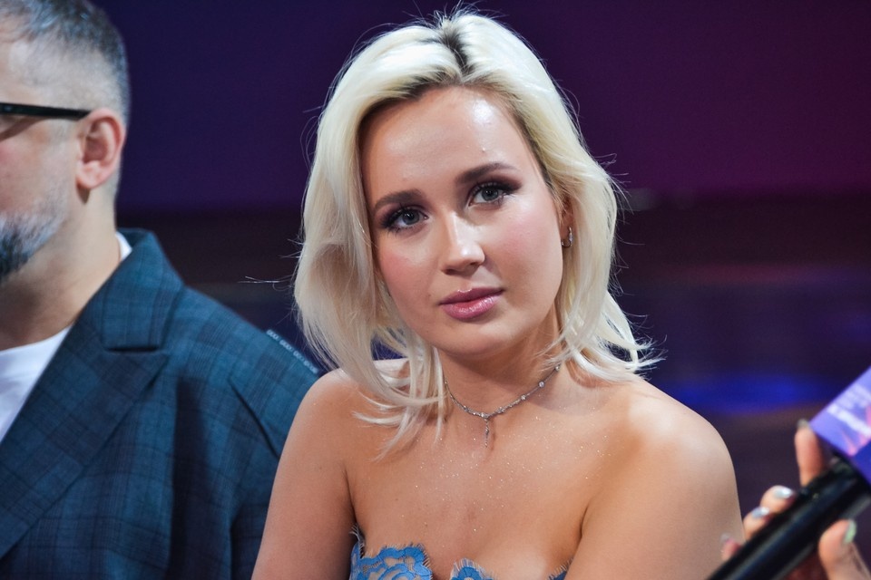    Клава Кока Даниил ОПАРИН