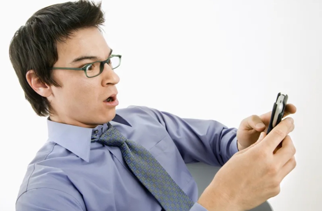 Бывшая написала сообщение? Правила ответов и поведения.