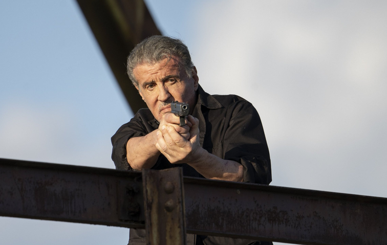 Листайте кадры.