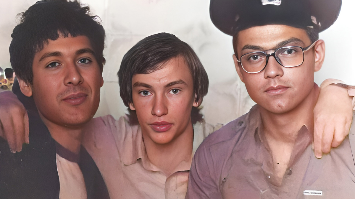 Армен Григорян - слева, Владимир Сергеев - в середине, Андрей «Хабибулин» Веденеев - справа (фото из открытых источников)