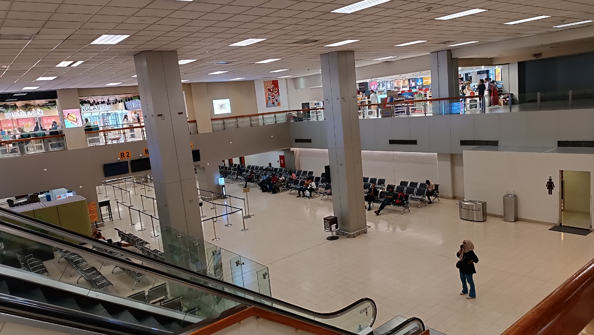 Аэропорт Бандаранаике в Коломбо