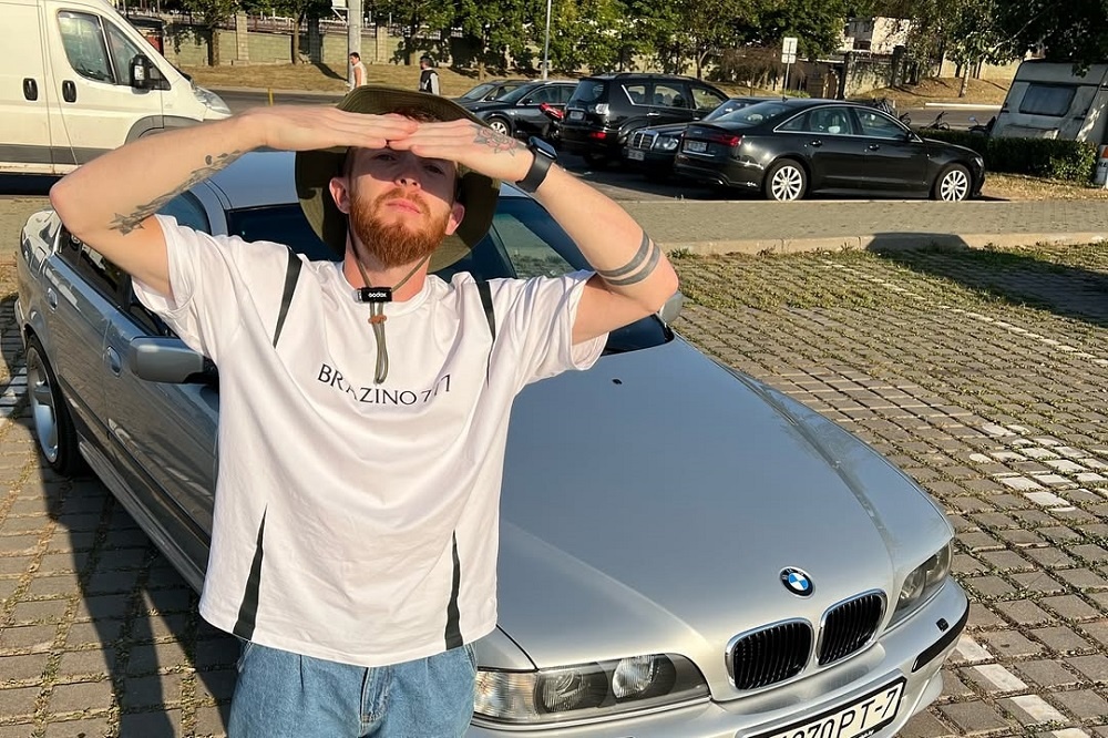    Евгений Полторан известен, как блогер Poltishook Сергей Белевич