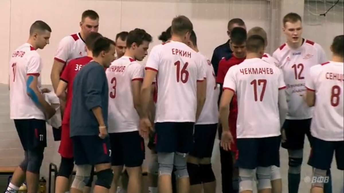 Роман Еркин и Виктор Чекмачев помогают "Кристаллу-Черкизово" в домашнем туре