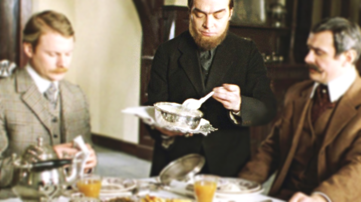 Кадр из фильма "Приключения Шерлока Холмса ...Собака Баскервилей"