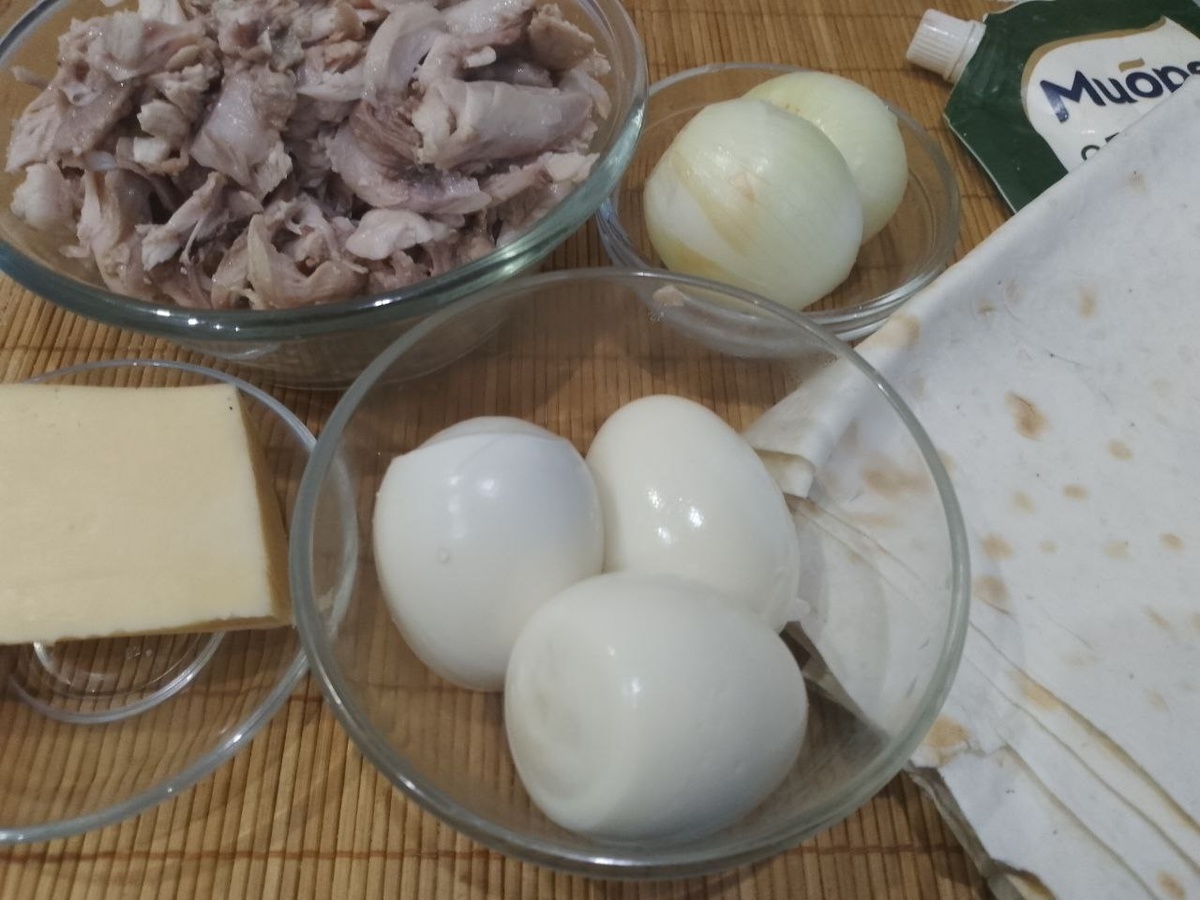 Ингредиенты для приготовления лаваша с начинкой