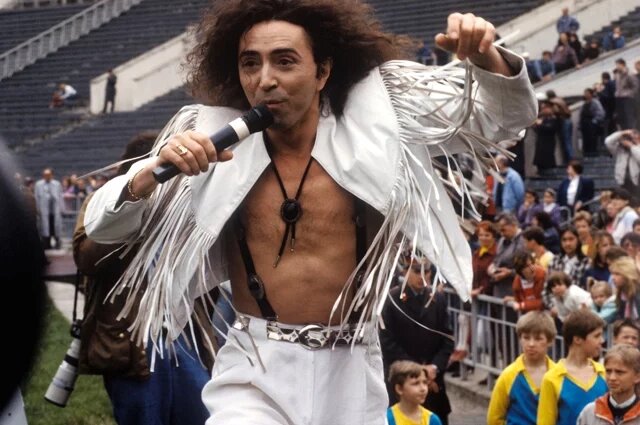    Какое значение у имени Валерий и как оно переводится?