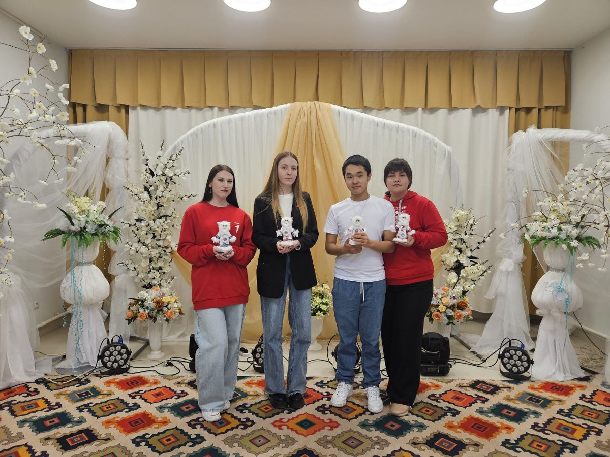 Фото: Дети оценивают колымские учреждения / Движение Первых Магаданской области