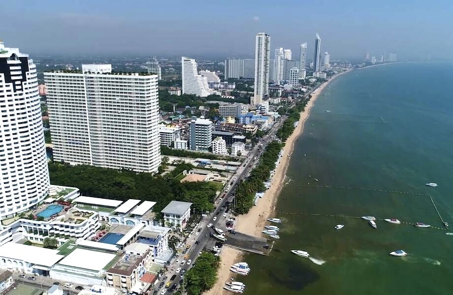 Вид на пляж Джомтьен. Фото из интернета 