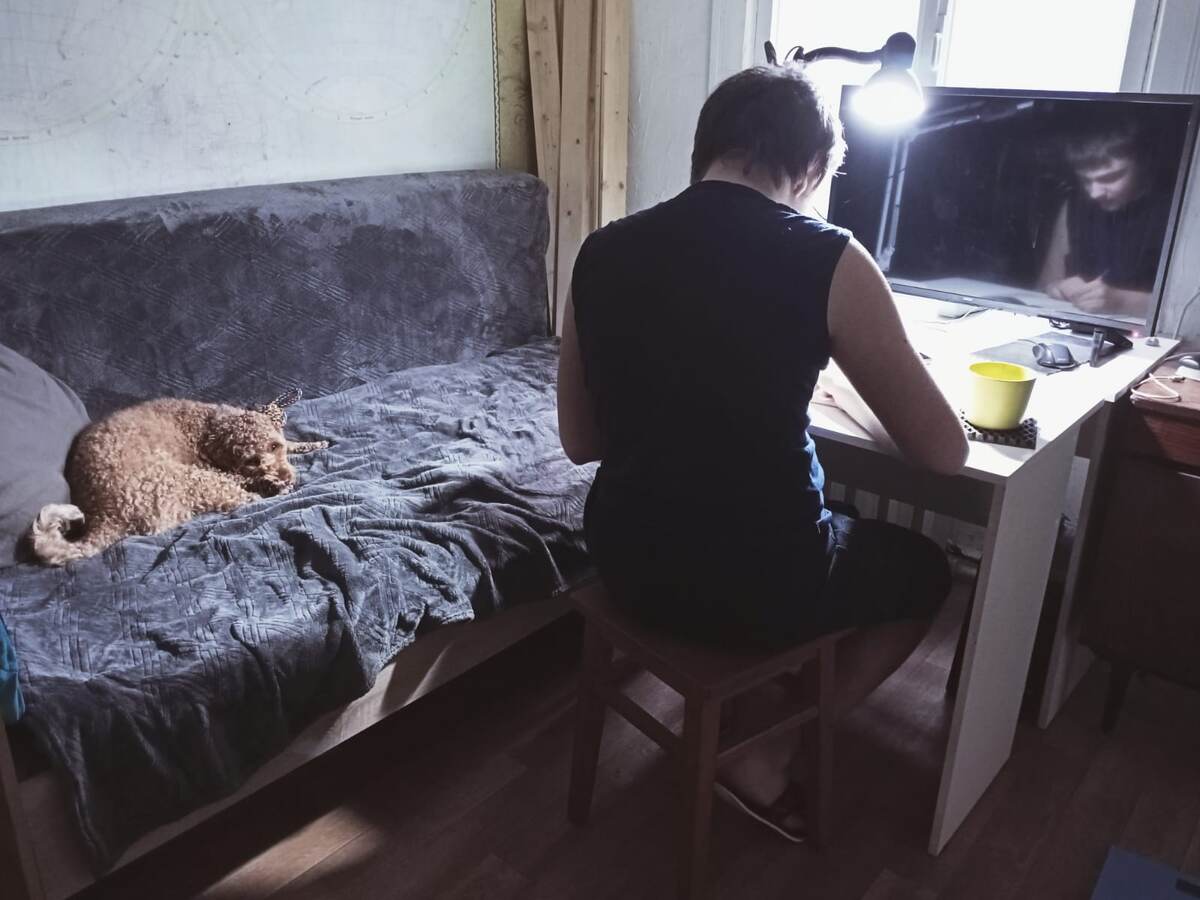 Румпель: - Какая вкусная лапа.