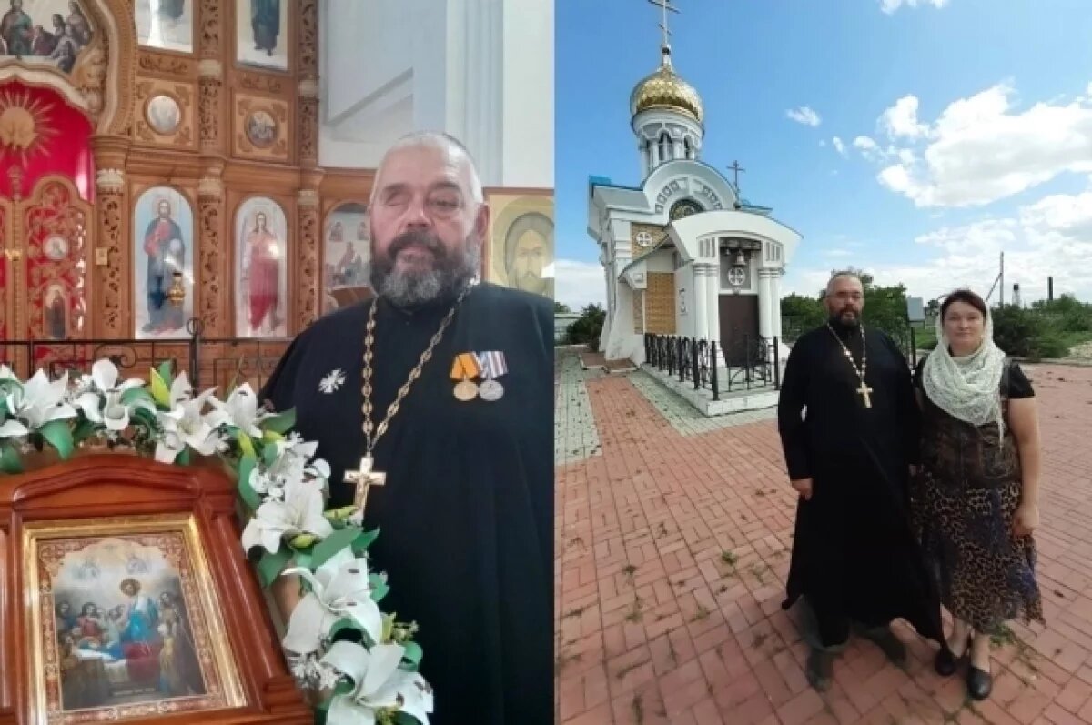    Отец Илья 28 лет служит Церкви.