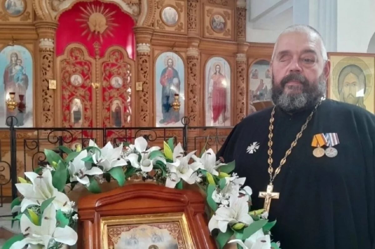    Новосибирский священник рассказал, как возил гуманитарную помощь бойцам СВО