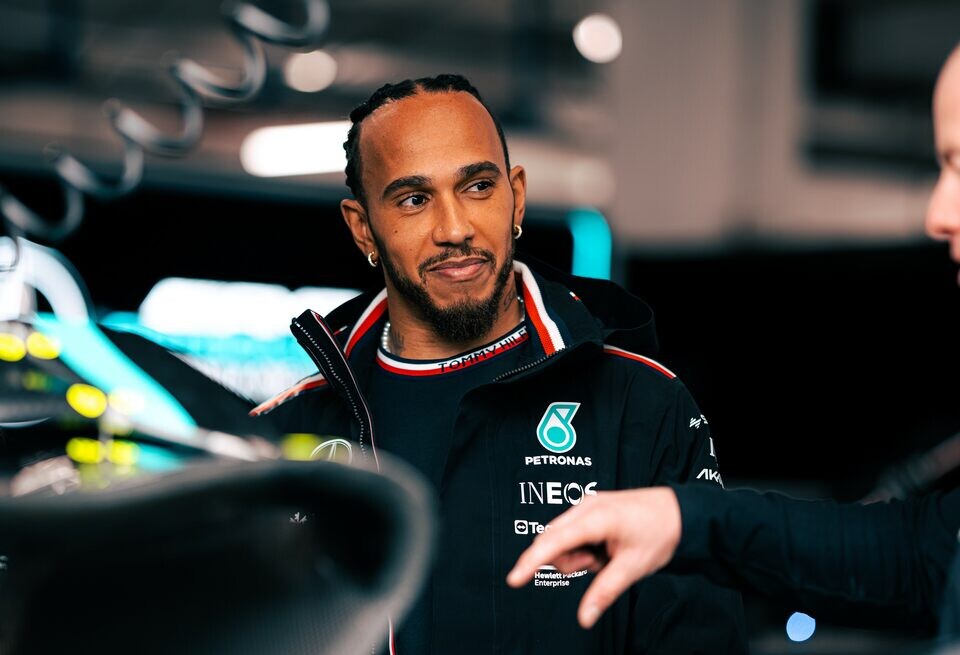    Льюис Хэмилтон: Поселиться в доме Энцо Феррари? Нет, не думаюLAT Images / Mercedes