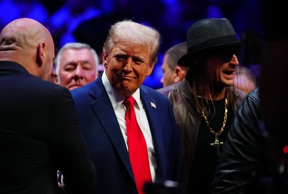    Дональд Трамп