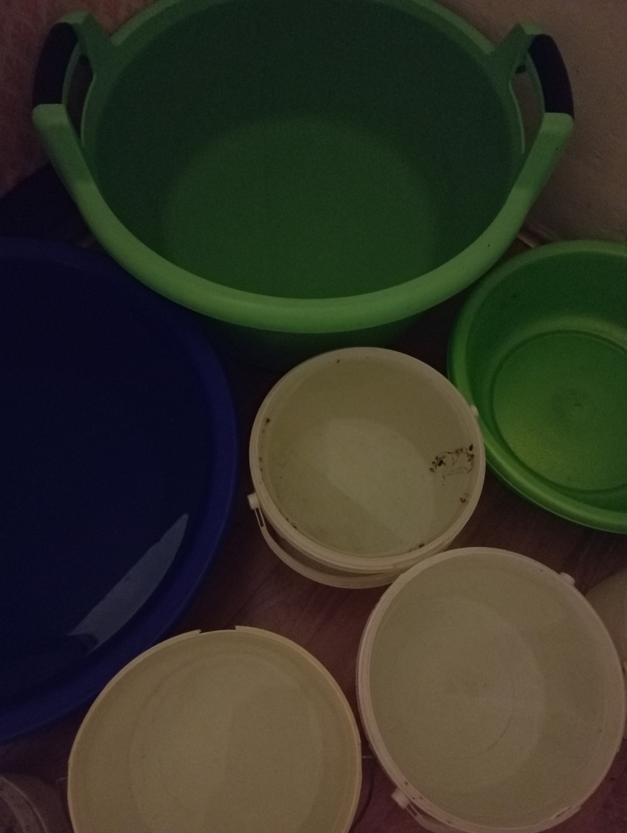 Запас воды для хозяйства. 