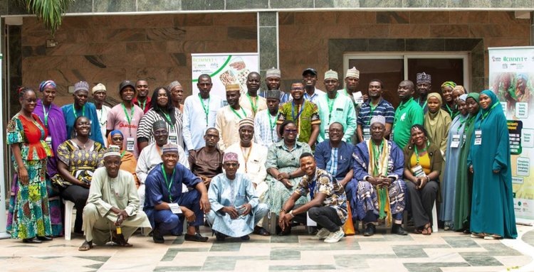    Продвижение в Африке семеноводства, средств защиты растений и агронауки: работает ADCIN