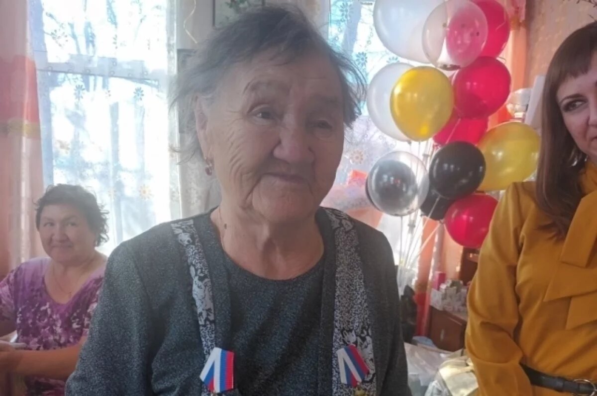    Жительница Могочинского округа Зинаида Каминская отметила 90 день рождения