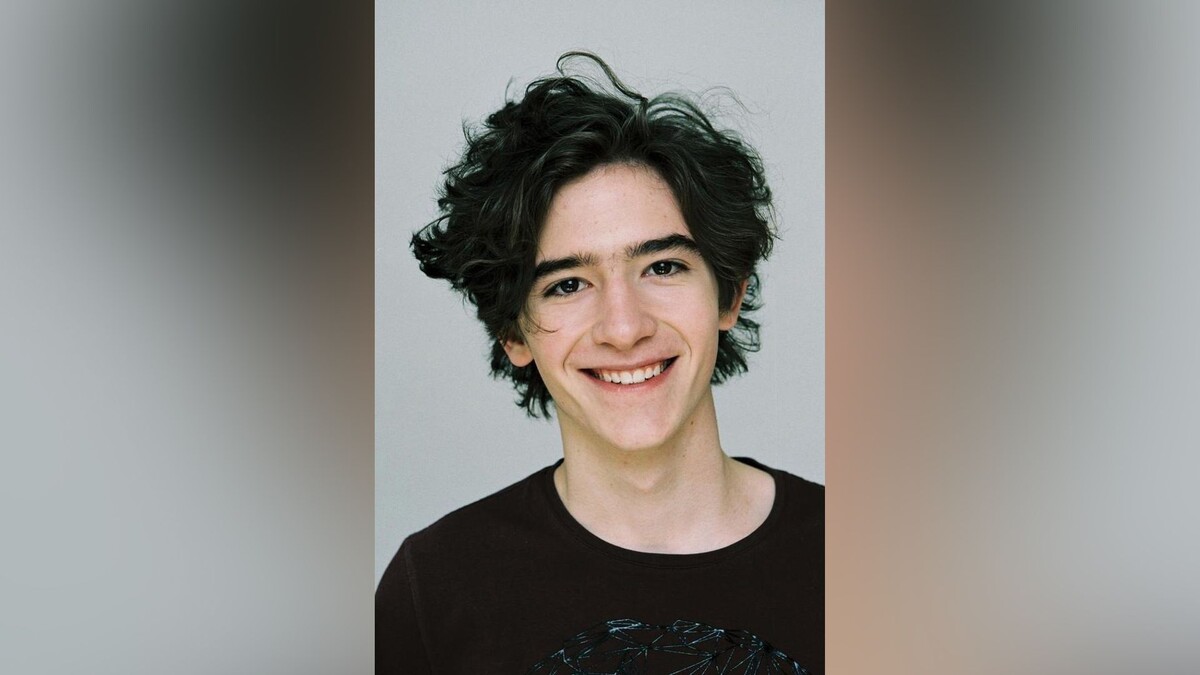    Актёр Артем Кошман