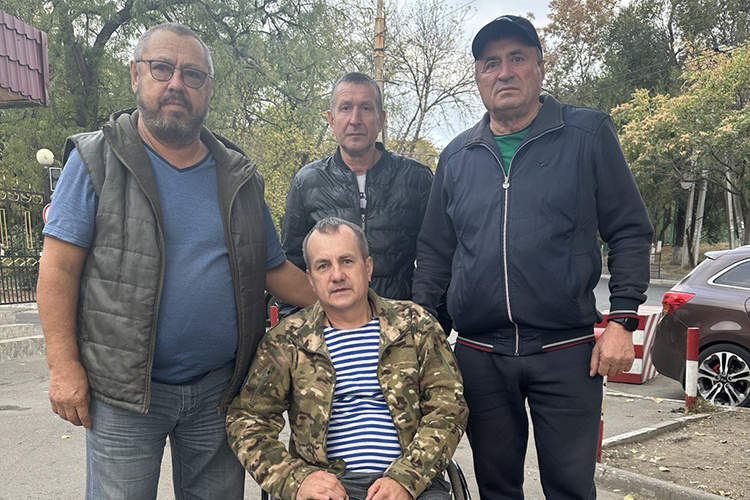    Ростем Шайхутдинов: «То, что происходит на Украине, не сравнимо ни с Афганской войной, ни с чеченской».   
Фото: Фото предоставлено Ростемом Шайхутдиновым