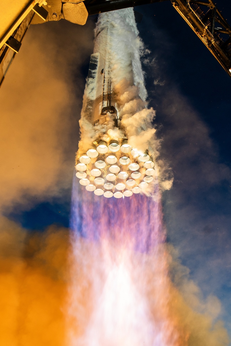 Пуск ракеты-носителя Starship 20 ноября 2024 года (мск.), фото SpaceX 