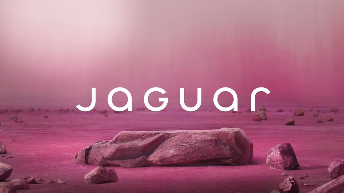 Это тело знакомого всем Jaguar?...