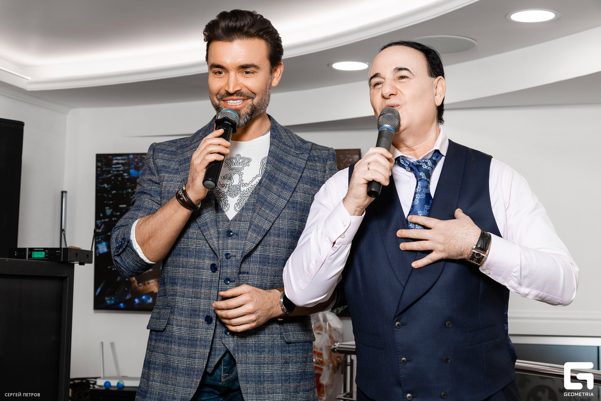 Петр Захаров и Рушель Блаво 