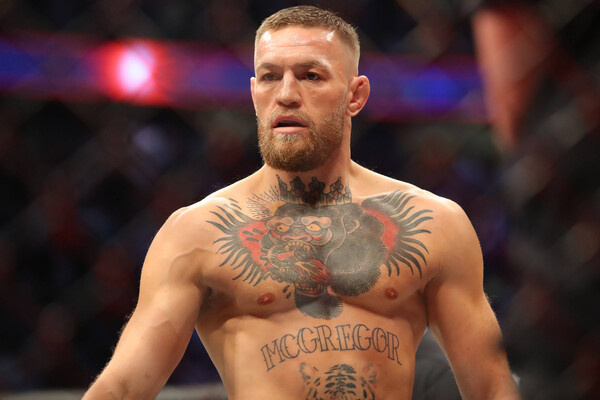 Конор Макгрегор перед боем с Дастином Порье, 2021 год / Global Look Press 