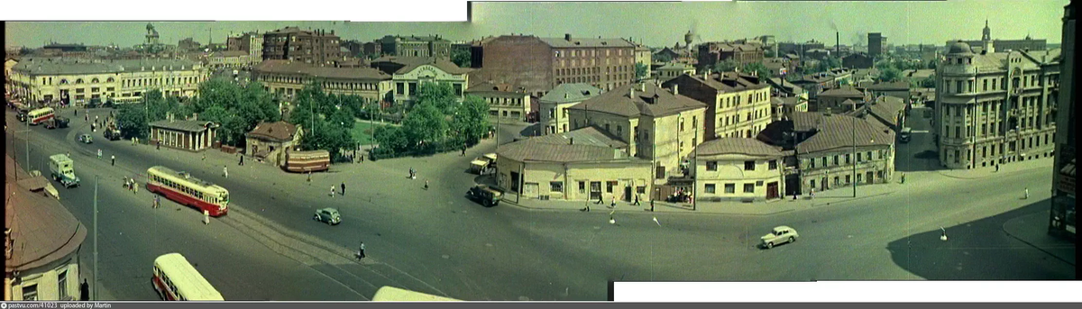Панорама Нижней Таганской площади и прилегающих улиц в цвете, 1954-1955. Вид от Гончарной улицы. С сайта www.pastvu.com.