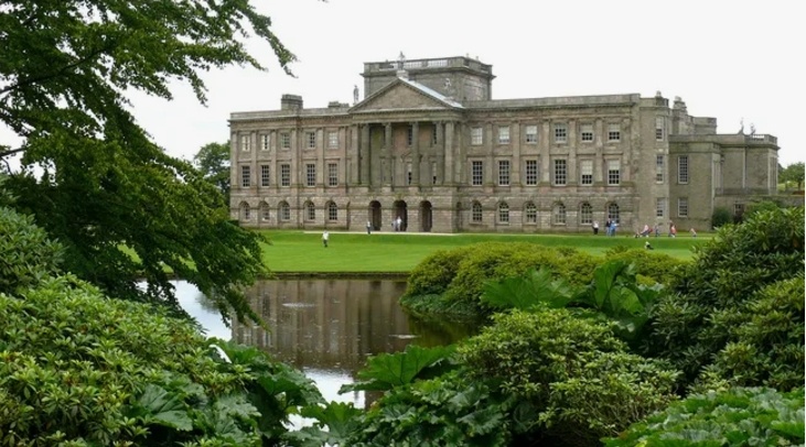 Лайм-парк, Чешир. Знакомый каждой, кто смотрел "Гордость и предубеждение" 1995 года