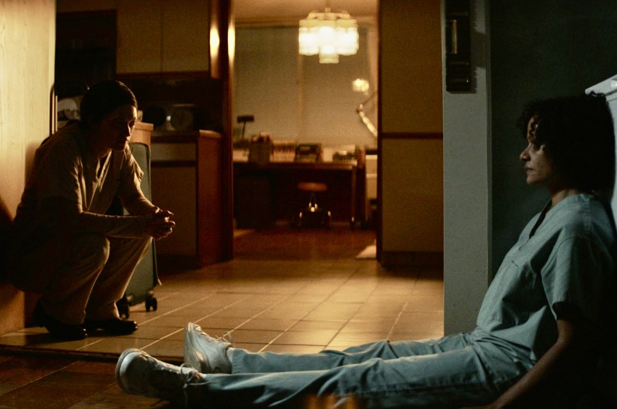 Драма, фантастика(?). США. В главных ролях: Марин Айроэнд, Джуди Рейес, Брида Вул. 