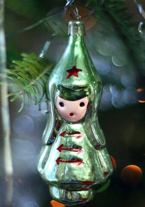 Красноармеец.