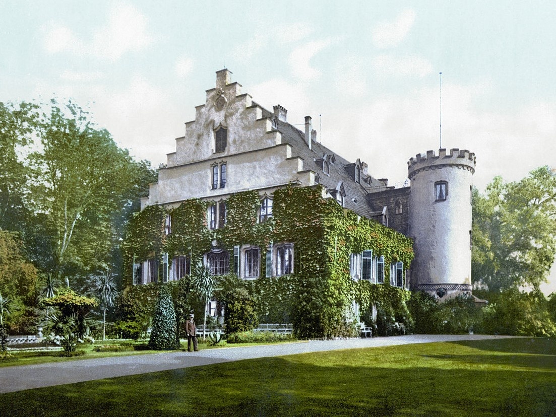 Замок Розенау