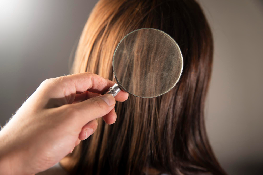 Анализ на наркотики по волосам: как это работает? (источник изображения: freepik.com)