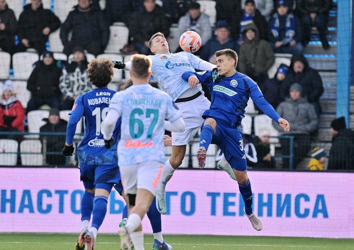    «Зенит» столкнулся с проблемами, но победилАлексей Андрианов