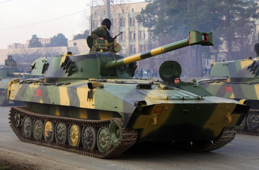 2С34 в 2012 году. Источник фото: https://war-book.ru/samohodnaya-artillerijskaya-ustanovka-2s34-hosta/