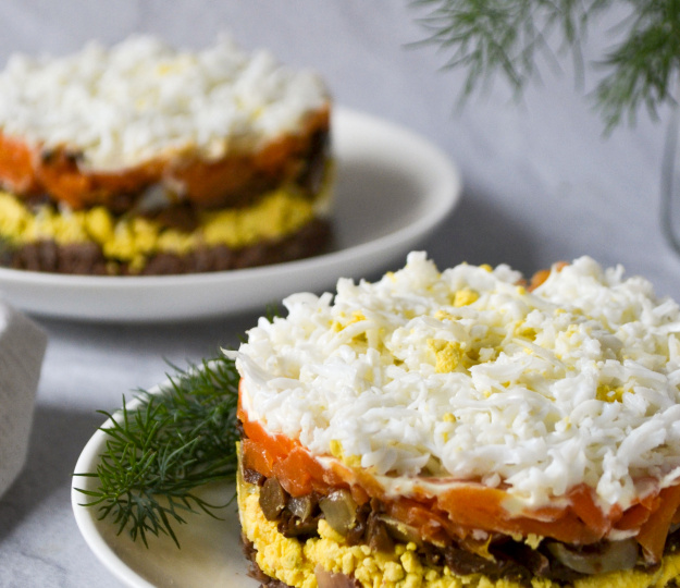 Приготовила и не ошиблась: праздничный салат понравился всем