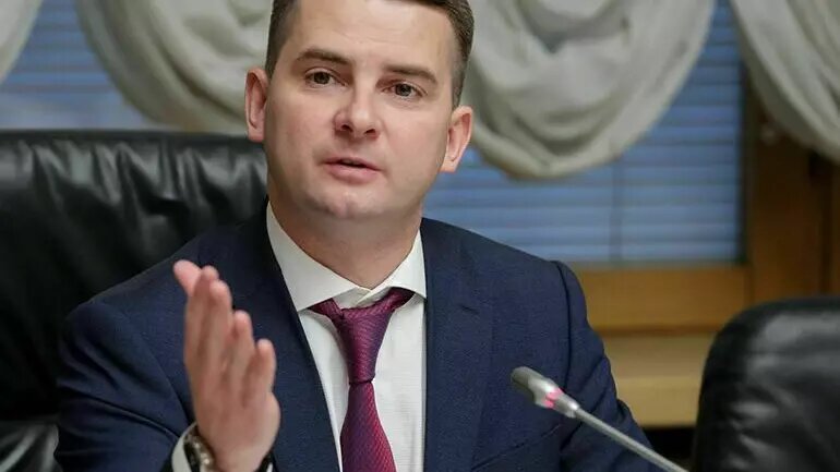 Депутат Нилов еще несколько месяцев назад предложил разрешить использовать маткапитал для покупки авто. Фото: пресс-служба Госдумы