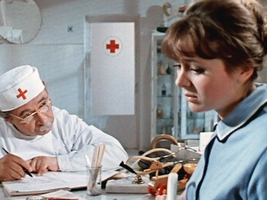 Кадр из фильма «Приключения желтого чемоданчика» (1970)