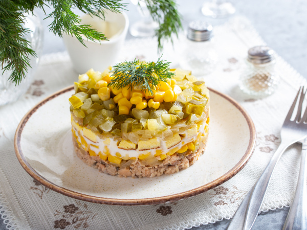 Здесь обязательно нужна КУКУРУЗА: яркие и вкусные праздничные салаты на Новый🌲 год