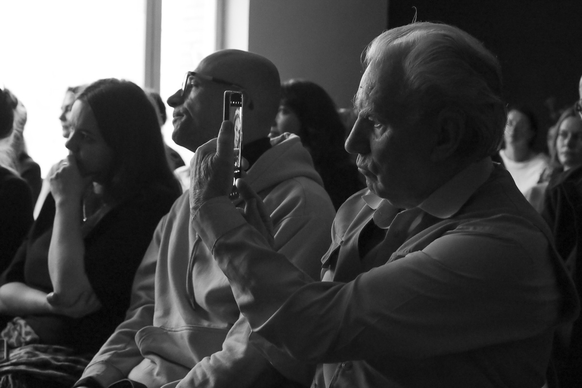 Творческая встреча с Катей Берестовой в ИПЛФ 17 ноября 2024 года. Фото: Ирина Бойко | РУСС ПРЕСС ФОТО.