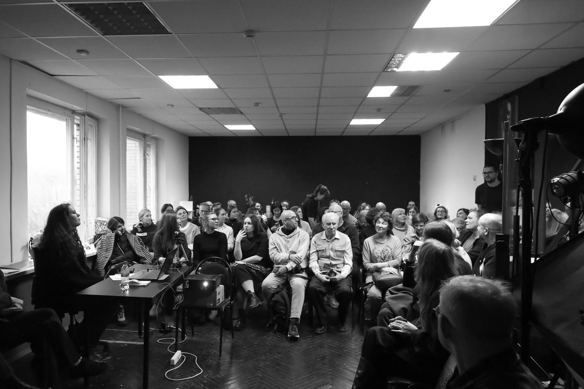 Творческая встреча с Катей Берестовой в ИПЛФ 17 ноября 2024 года. Фото: Ирина Бойко | РУСС ПРЕСС ФОТО.