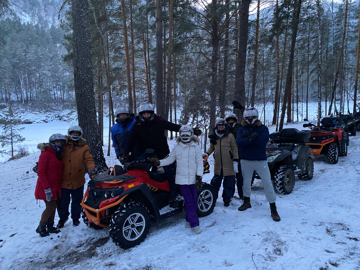 Поездка на квадроциклах перед баней.