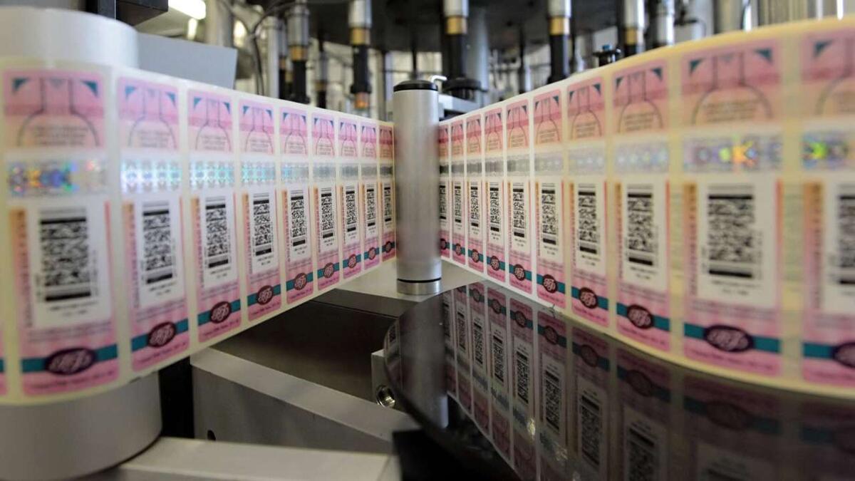    Правительство одобрило законопроект о полном переносе маркировки импортного алкоголя на территорию России