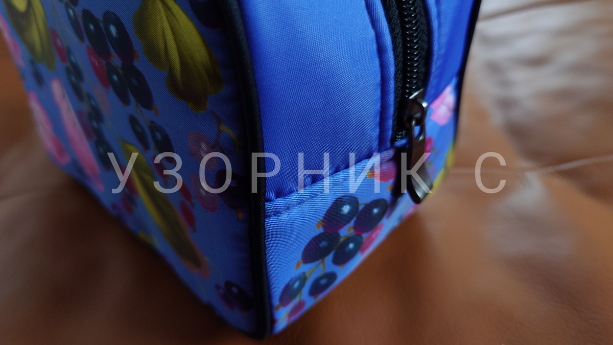 Косметичка с жостовской росписью, фото автора