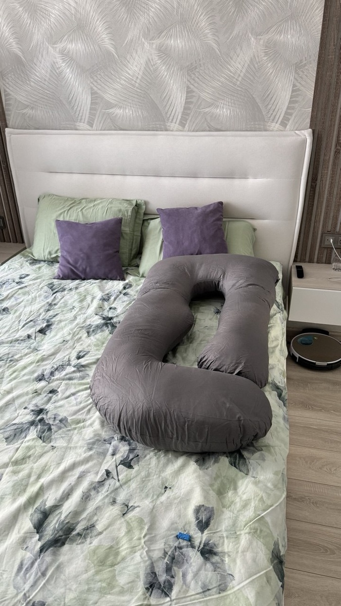 Подушка сразу после распаковки