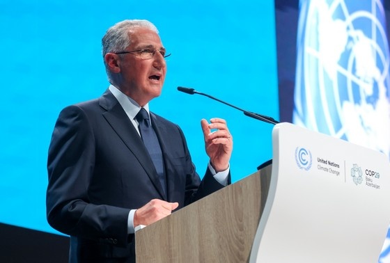    Мухтар Бабаев