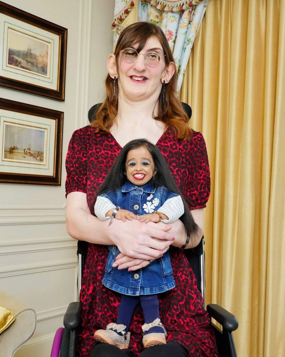 Румейса Гелги И Джоти Амджи 