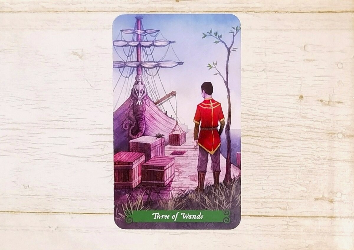 Аркан "Тройка Жезлов". "Таро Зеленой ведьмы".