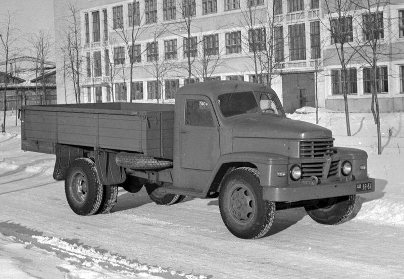 Советский автопром